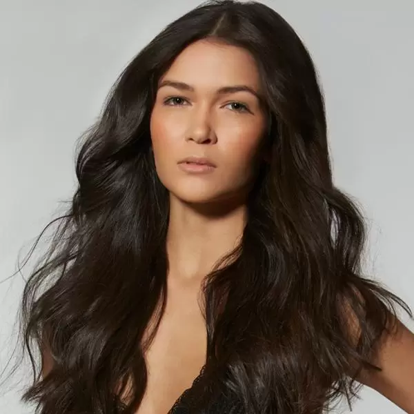 Focus: Wavy Hair